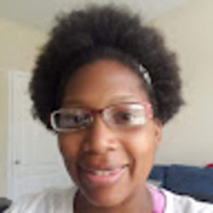 Meet your Posher, Aisha